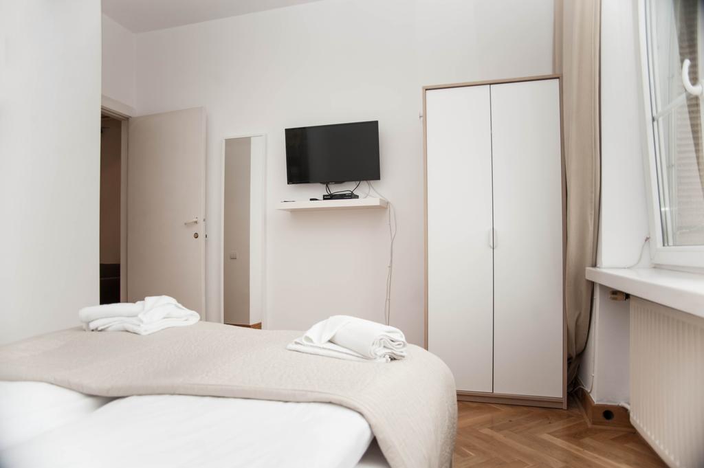 Okay House Bed & Breakfast Krakow Luaran gambar